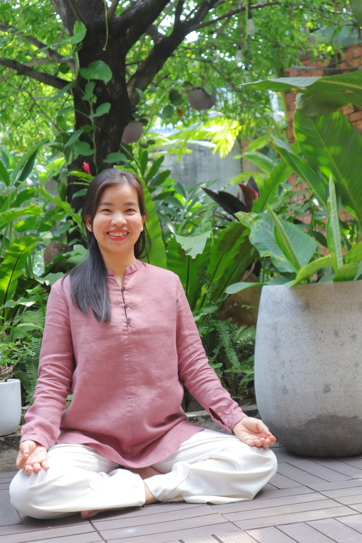 About La Lan reduce size